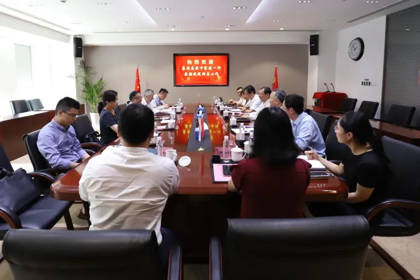 集团总裁卞家骏一行莅临建工总院调研指导